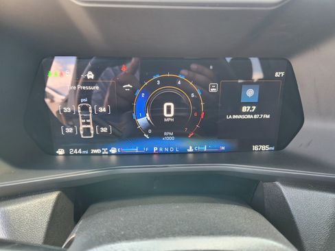 Used 2025 Chevrolet Colorado Trail Boss AWD/4WD image 9