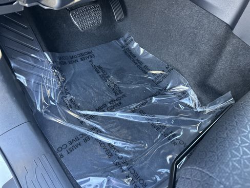 Certified 2025 Toyota 4Runner SR5 image 17