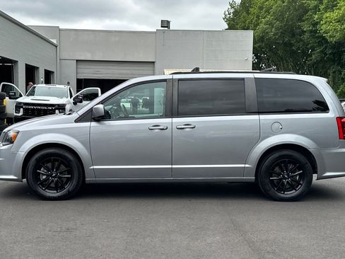 Used 2019 Dodge Grand Caravan GT FWD image 7