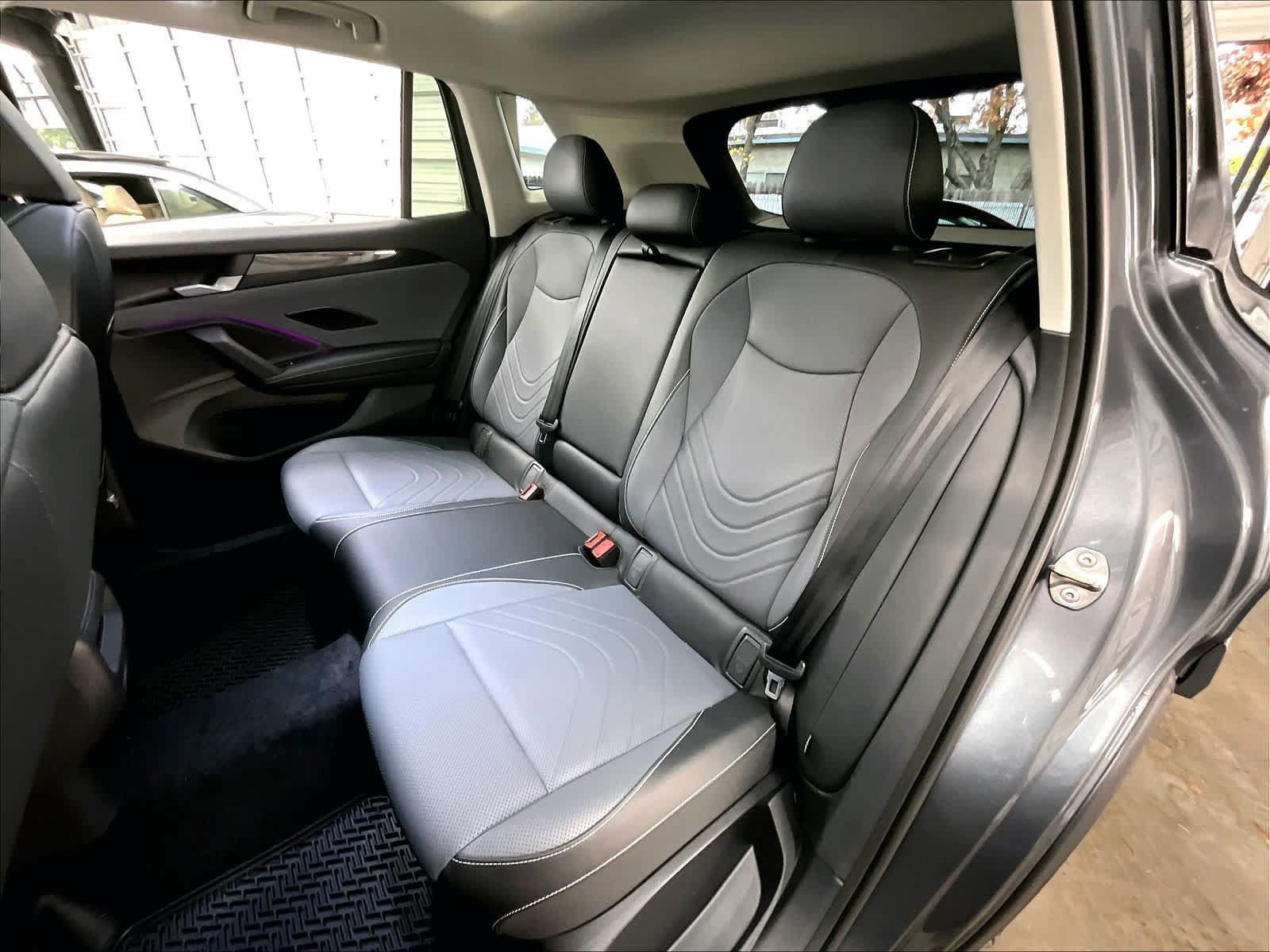 New 2026 Volkswagen Tiguan SE AWD/4WD image 12