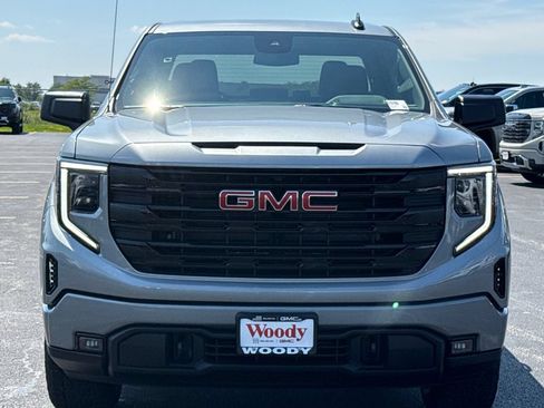 New 2026 GMC Sierra 1500 Elevation w/ Elevation Select Package AWD/4WD image 3