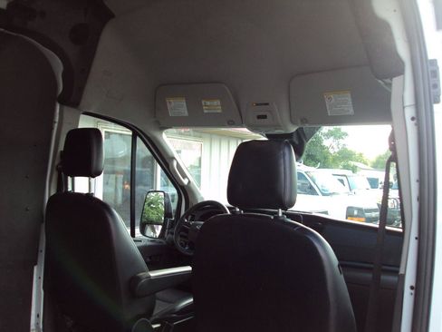 Used 2023 Ford Transit 250 148 High Roof AWD w/ Load Area Protection Package image 12
