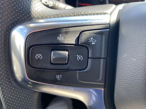 Used 2025 Chevrolet Blazer LT AWD/4WD image 26