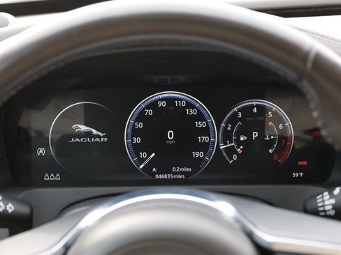 Used 2020 Jaguar XF Prestige AWD/4WD image 19