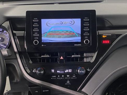 Used 2024 Toyota Camry SE FWD image 15