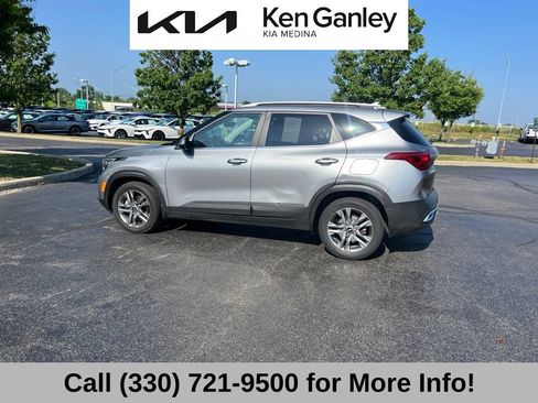 Certified 2023 Kia Seltos S w/ Navigation Package AWD/4WD image 9