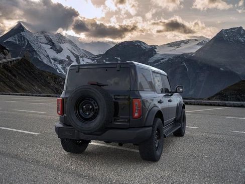 New 2026 Ford Bronco Outer Banks AWD/4WD image 8