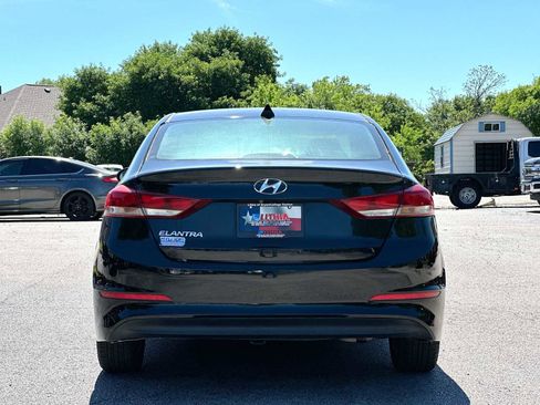 Used 2018 Hyundai Elantra SEL image 14