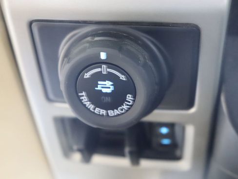 Used 2020 Ford F150 Lariat w/ Equipment Group 502A Luxury image 61