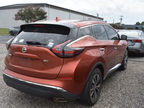 Used 2020 Nissan Murano SV w/ Premium Package FWD image 4