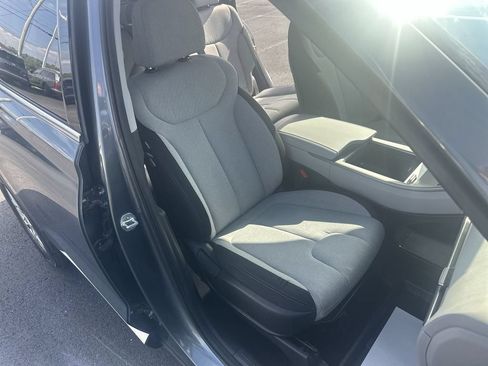 Used 2023 Hyundai Palisade SE w/ Cargo Package AWD/4WD image 32