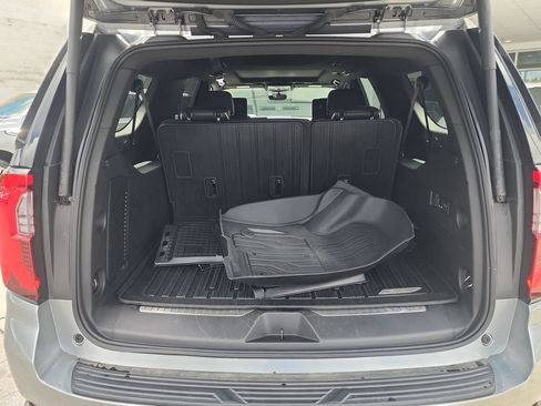 Certified 2025 GMC Yukon XL AT4 Ultimate AWD/4WD image 26