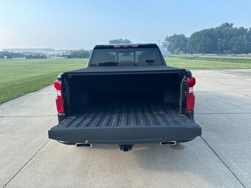 Used 2024 Chevrolet Silverado 1500 High Country w/ Technology Package AWD/4WD image 15