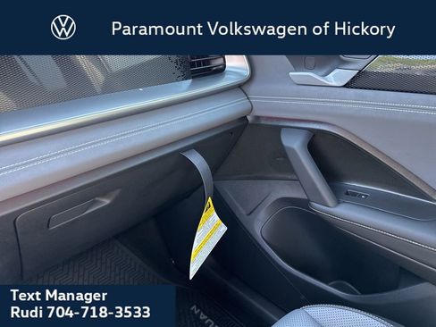 New 2026 Volkswagen Tiguan SE R-Line FWD image 27