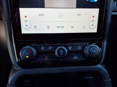 New 2025 Ford Ranger Raptor image 32