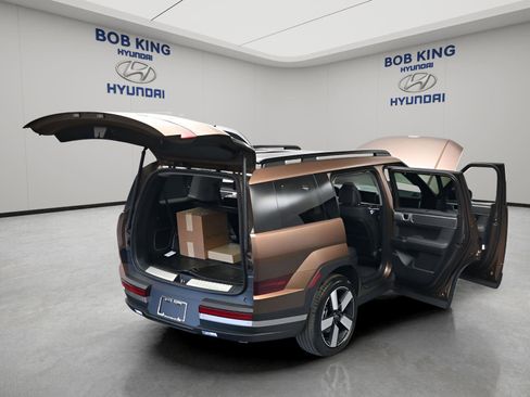 New 2026 Hyundai Santa Fe Limited FWD image 25