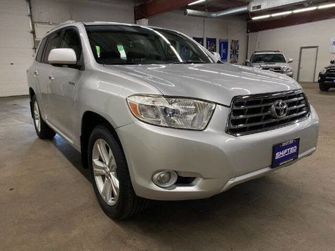 Used 2008 Toyota Highlander Limited AWD/4WD image 6