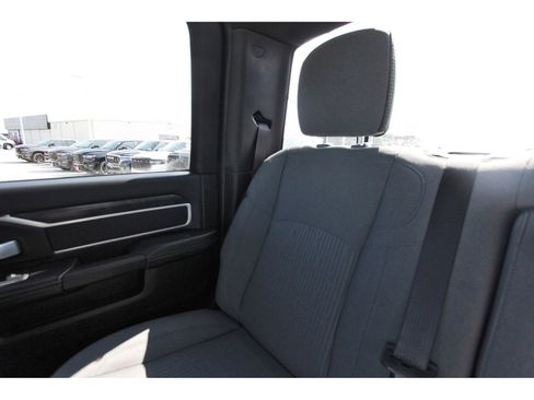 Used 2024 RAM 2500 Big Horn AWD/4WD image 14