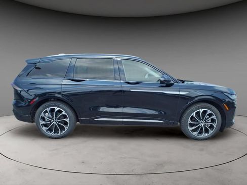 New 2024 Lincoln Nautilus Reserve w/ Equipment Group 203A AWD/4WD image 7