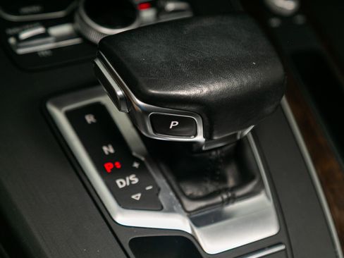 Used 2019 Audi Q5 2.0T Premium Plus w/ Premium Plus Package image 34