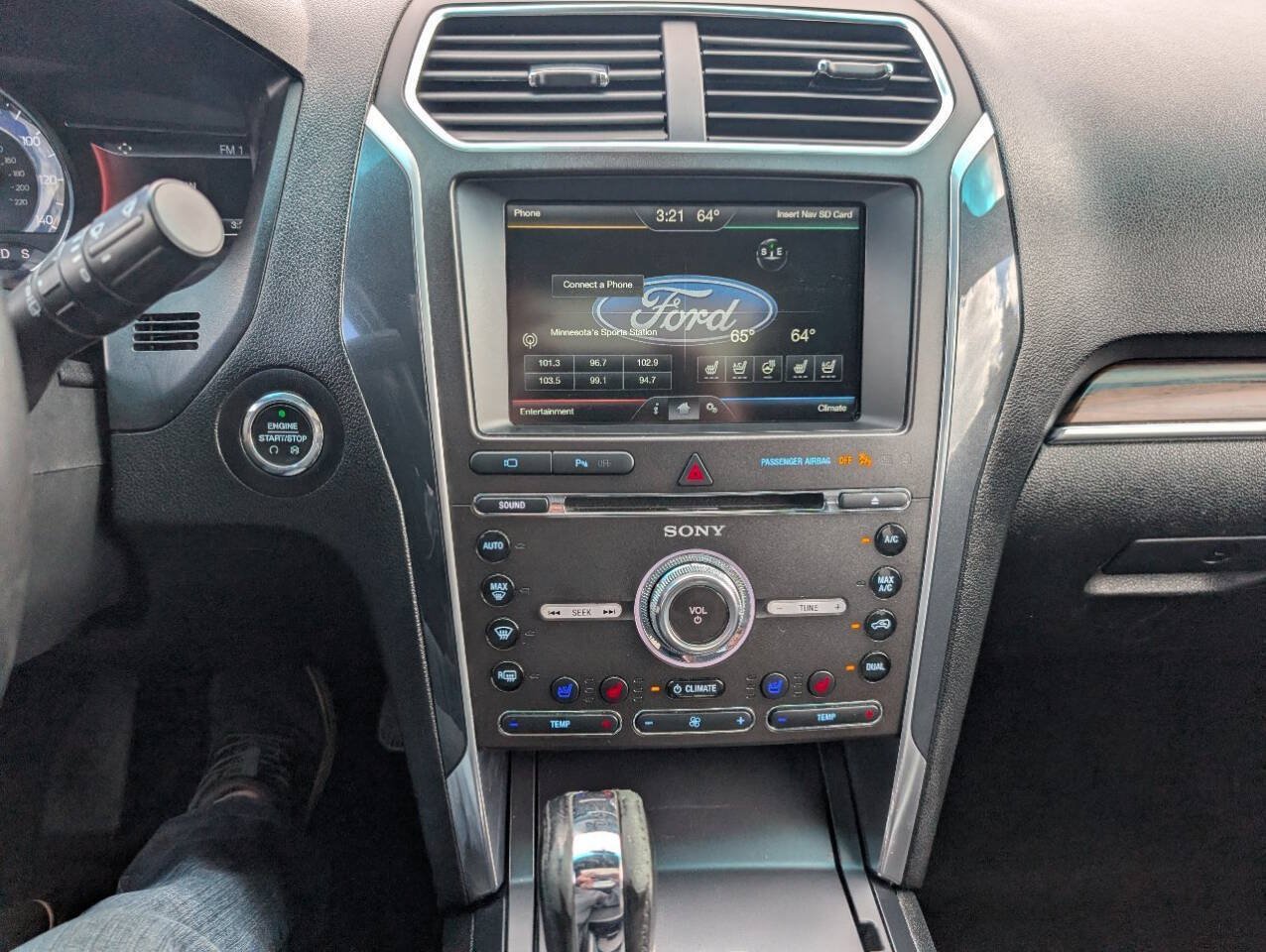 Used 2016 Ford Explorer Limited AWD/4WD image 17
