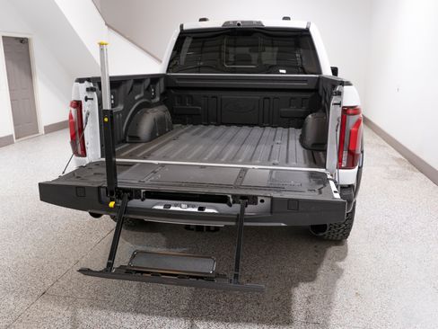 Used 2026 Ford F150 Raptor AWD/4WD image 11