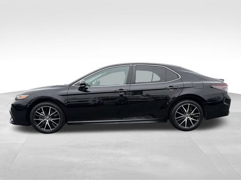 Used 2024 Toyota Camry SE w/ Blackout Package (TMS) FWD image 6