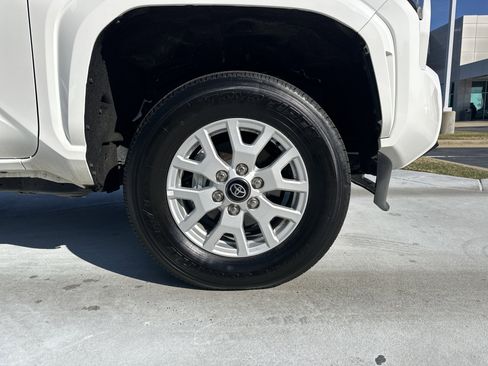 Certified 2024 Toyota Tacoma SR5 image 13