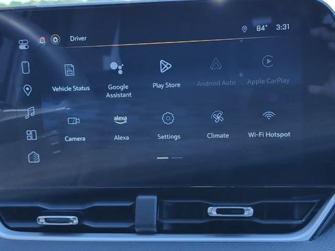 Used 2025 Chevrolet Equinox LT w/ Convenience Package II FWD image 3