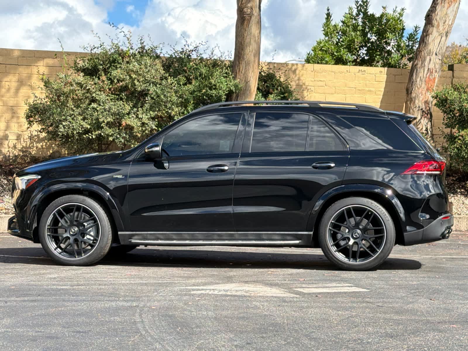 Used 2023 Mercedes-Benz GLE 53 AMG 4MATIC image 5