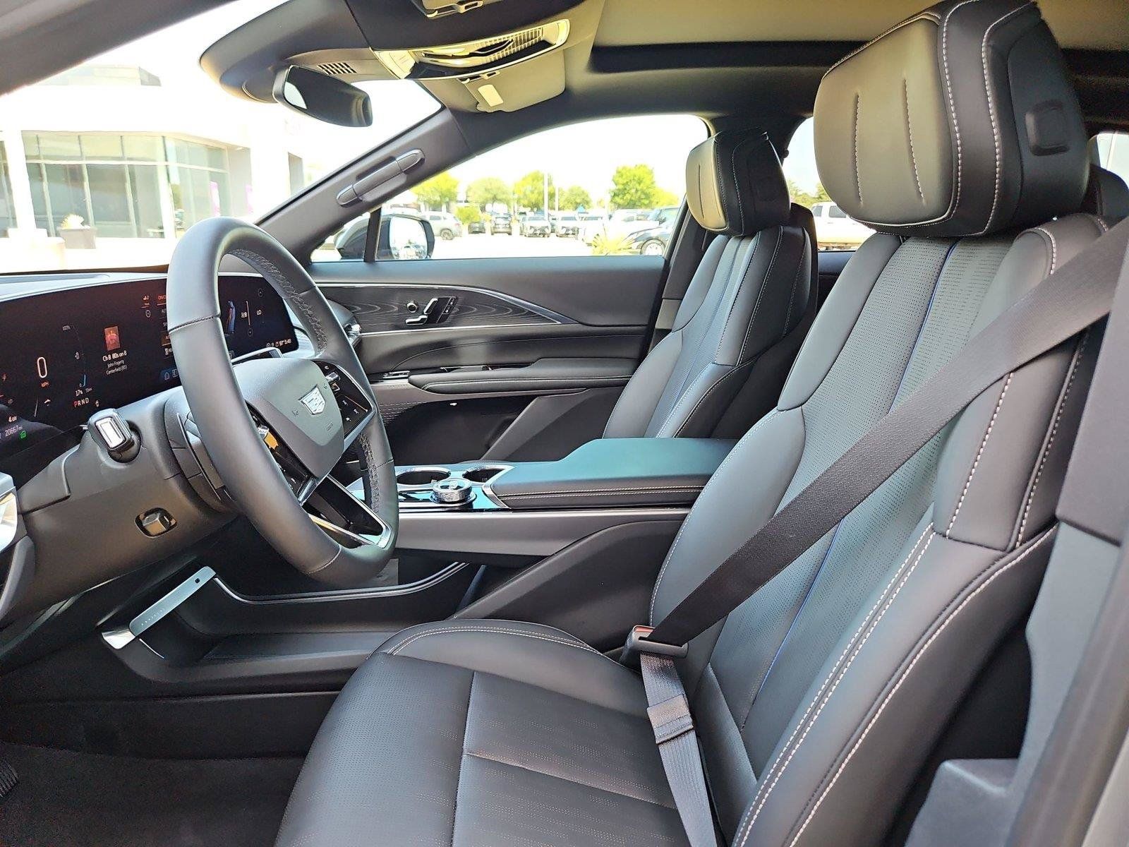Certified 2024 Cadillac Lyriq Sport AWD/4WD image 27