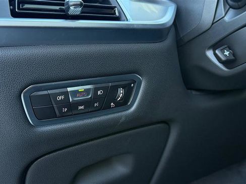 Used 2023 BMW X7 xDrive40i w/ Executive Package image 16