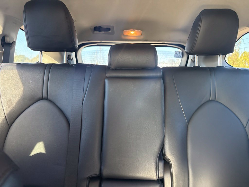 Used 2022 Toyota Highlander L FWD image 46