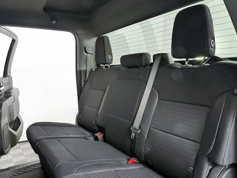 Certified 2024 Chevrolet Silverado 2500 Custom w/ Custom Value Package AWD/4WD image 18