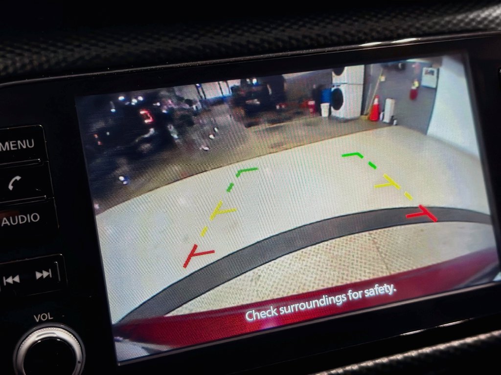 Used 2023 Nissan Kicks SV FWD image 14
