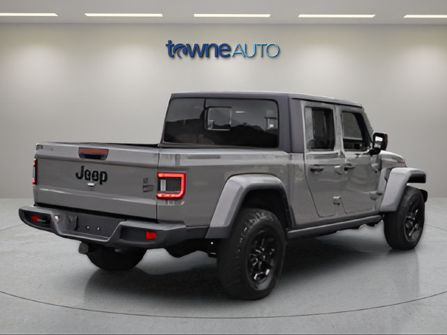 Used 2023 Jeep Gladiator Sport AWD/4WD image 7