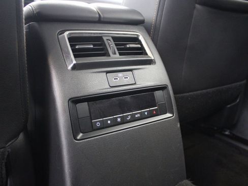 Used 2024 MAZDA CX-90 Plug-In Hybrid w/ Premium Pkg image 23