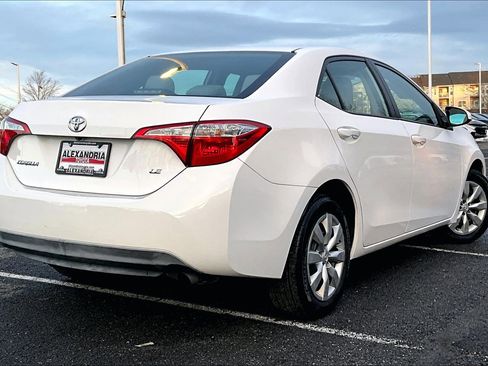 Used 2016 Toyota Corolla LE image 12