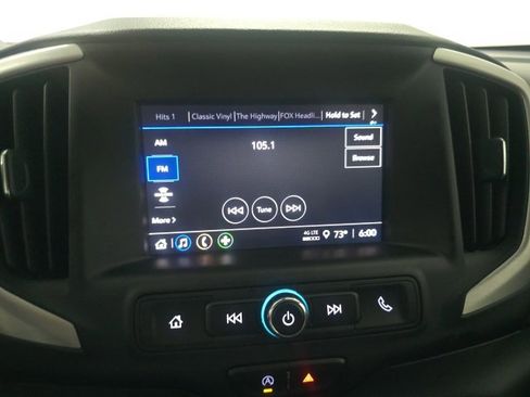 Used 2023 GMC Terrain SLE w/ Driver Convenience Package image 22