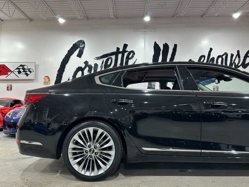 Used 2019 Kia Cadenza Limited image 4