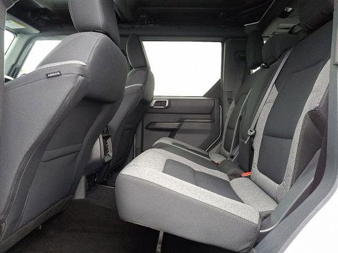 Certified 2025 Ford Bronco Big Bend image 11