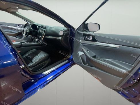 Used 2023 Nissan Maxima SV w/ Floor Mat Group image 13