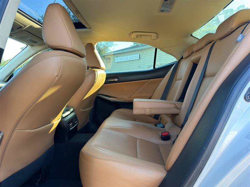 Used 2016 Lexus IS 200t RWD image 23