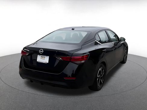 Used 2025 Nissan Sentra SV FWD image 14