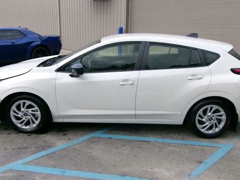 Used 2024 Subaru Impreza 2.0i AWD/4WD image 3