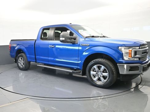 Used 2018 Ford F150 XLT w/ Equipment Group 302A Luxury image 8