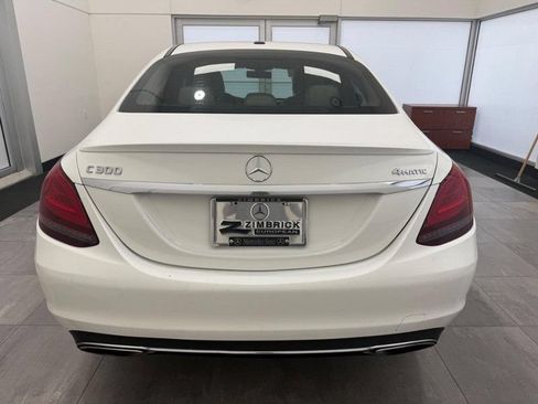 Used 2019 Mercedes-Benz C 300 4MATIC Sedan image 4