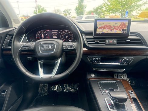 Used 2019 Audi Q5 2.0T Premium Plus w/ Premium Plus Package AWD/4WD image 19
