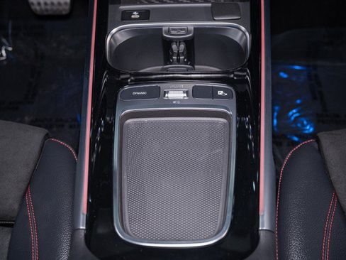 New 2026 Mercedes-Benz GLB 250 4MATIC image 22