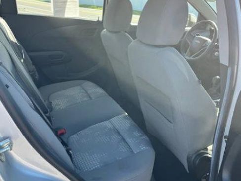 Used 2016 Chevrolet Sonic LS image 10
